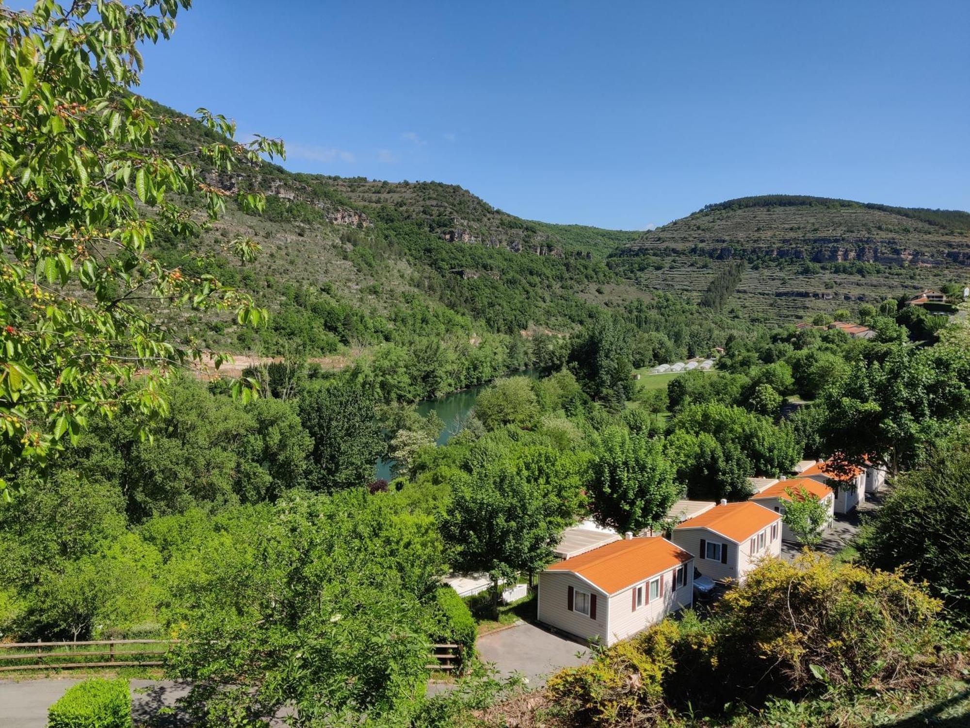 Camping Cascade Aveyron Saint-Rome-de-Tarn Exterior photo